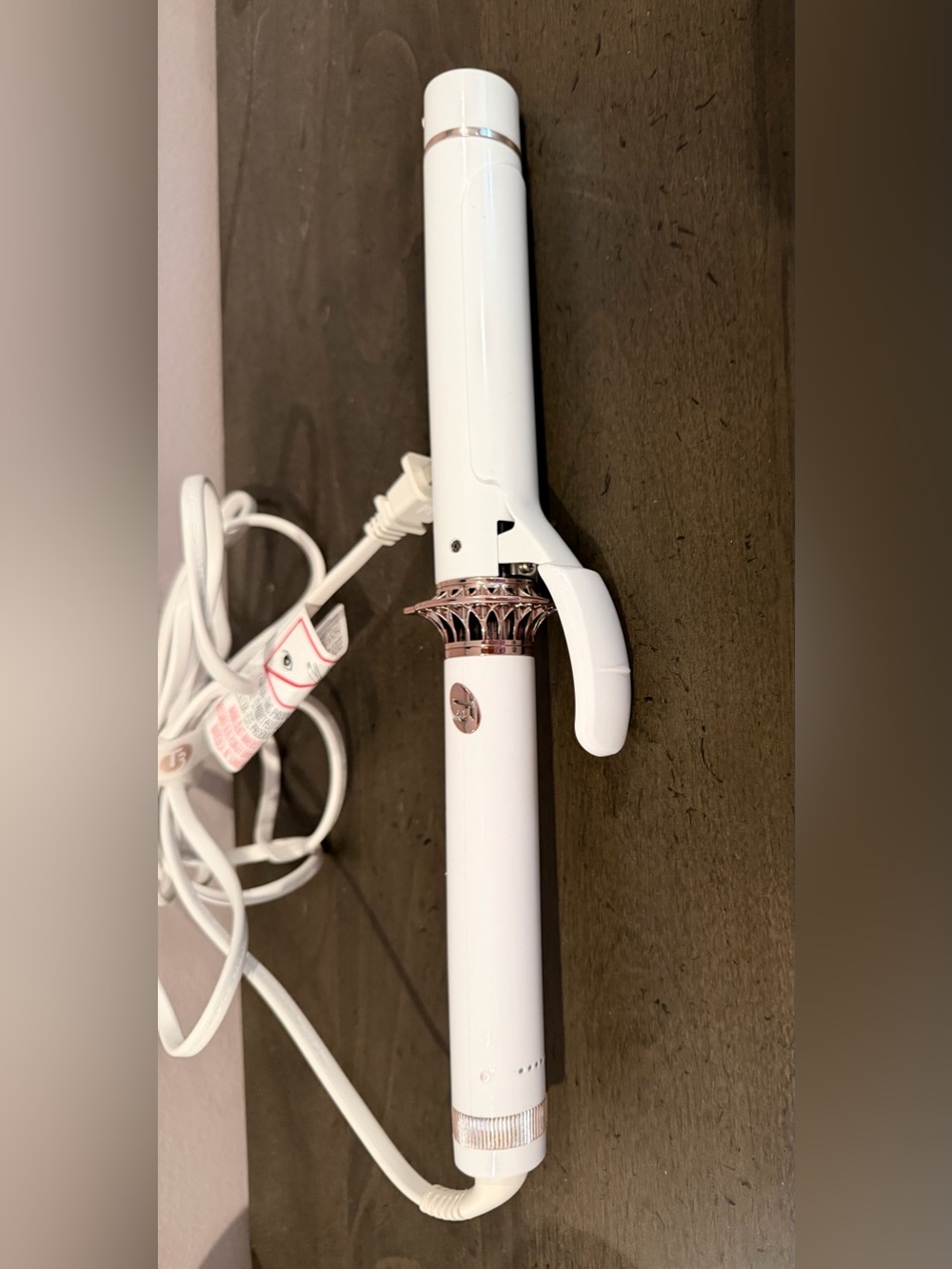 T3 Twirl 1.25” Curling Iron White/Rose Gold